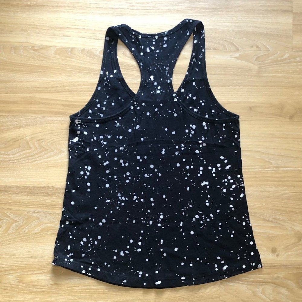 Stranger Things Racerback Tank Top Hot Topic X-Large - Picture 3 of 4